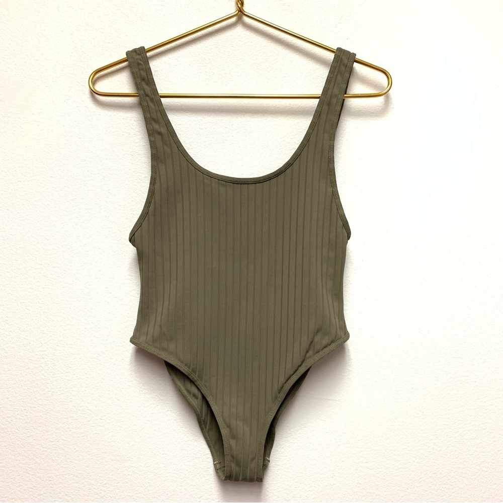 Mikoh Yumi Ribbed‎ One Piece Swimsuit/Bodysuit XS Olive Green Low Back Tank - Picture 4 of 11